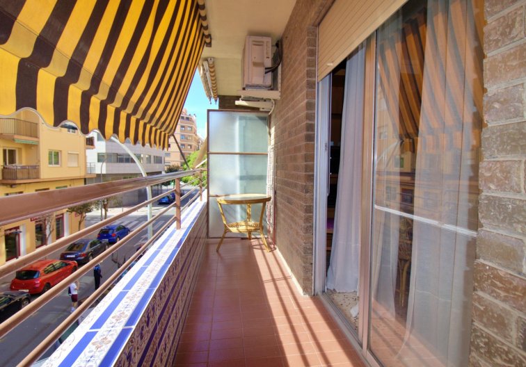 Apartamento  - Segunda mano - Alicante - Benalua
