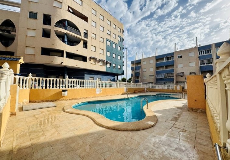 Apartamento  - Segunda mano - La Mata - Costa Blanca
