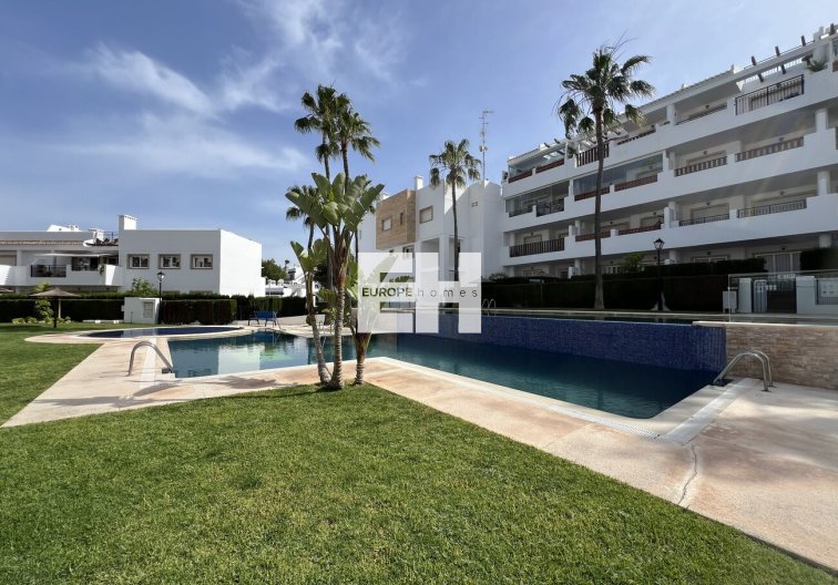 Apartamento  - Segunda mano - Orihuela Costa - Villamartín