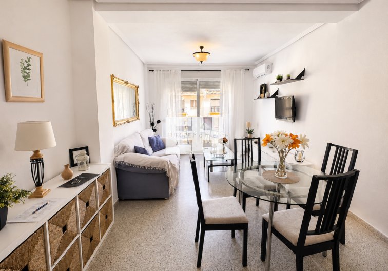 Apartamento  - Segunda mano - San Miguel de Salinas - Inland