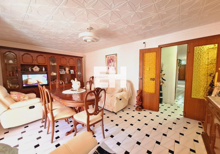 Apartamento  - Segunda mano - Torrevieja - Acequion