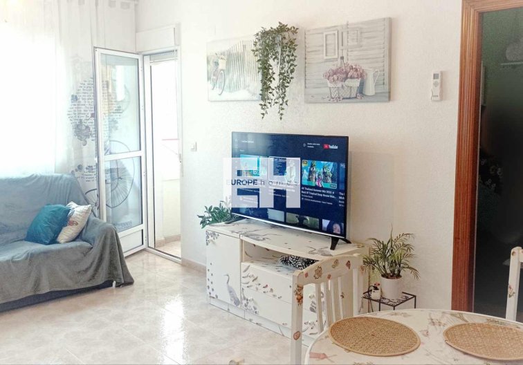 Apartamento  - Segunda mano - Torrevieja - Centro