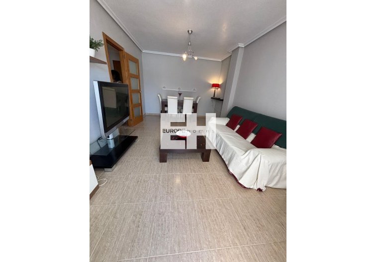 Apartamento  - Segunda mano - Torrevieja - Centro