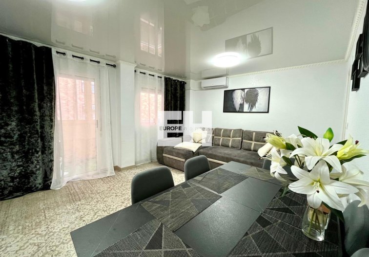 Apartamento  - Segunda mano - Torrevieja - Costa Blanca