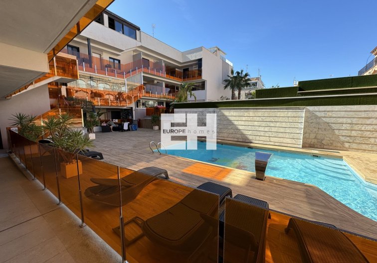 Apartamento  - Segunda mano - Torrevieja - Costa Blanca