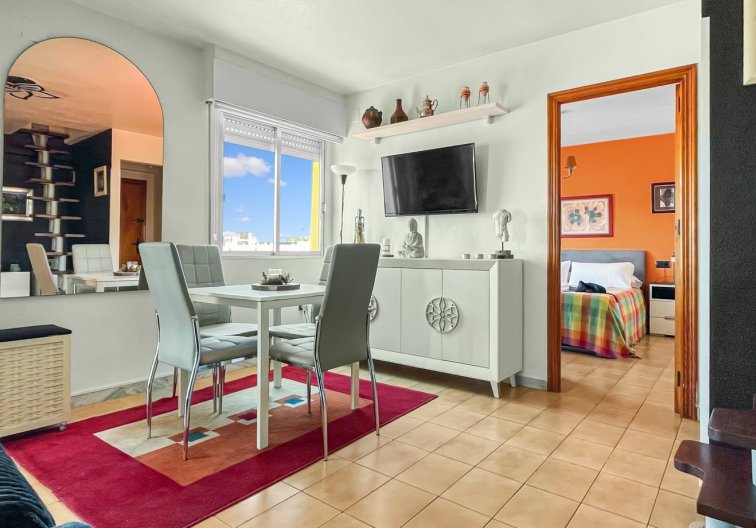 Apartamento  - Segunda mano - Torrevieja - Costa Blanca