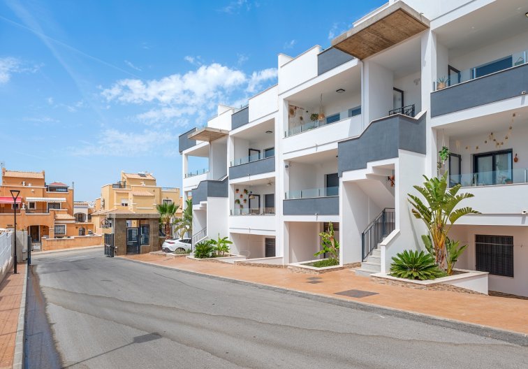 Apartamento  - Segunda mano - Torrevieja - Costa Blanca