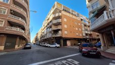 Apartamento  - Segunda mano - Torrevieja - EH-41977