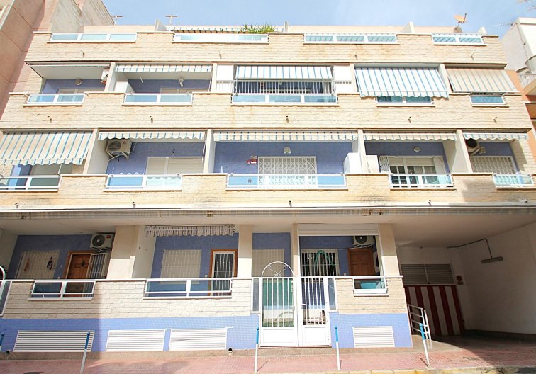 Apartamento  - Segunda mano - Torrevieja - Las Piscinas Naturales