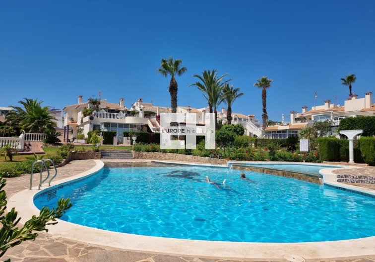 Apartamento  - Segunda mano - Torrevieja - Los Balcones - Los Altos Del Edén