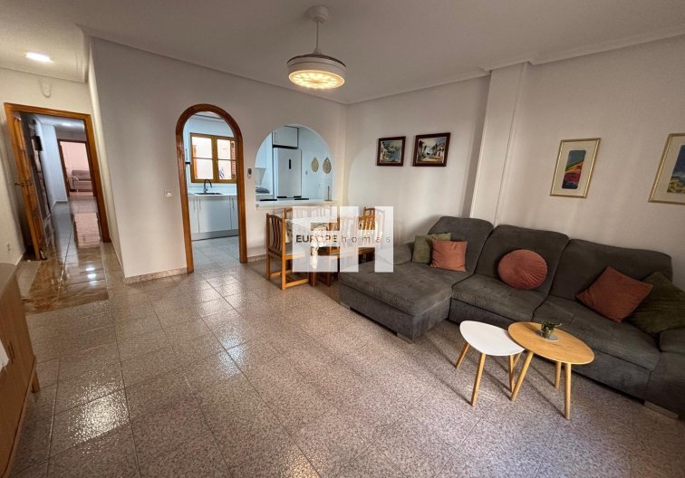 Apartamento  - Segunda mano - Torrevieja - Los Frutales