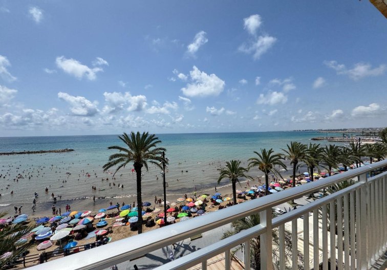 Apartamento  - Segunda mano - Torrevieja - Playa del Cura