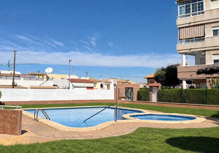 Apartamento  - Segunda mano - Torrevieja - Playa del Cura