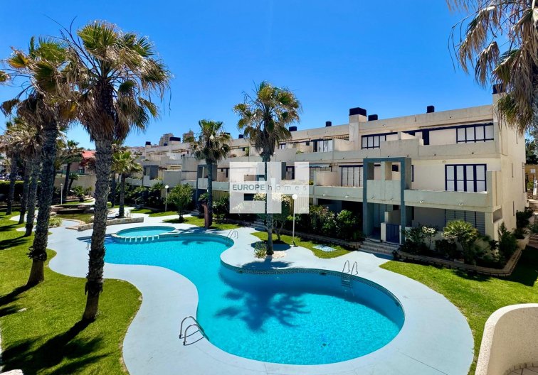 Apartamento  - Segunda mano - Torrevieja - Torre La Mata