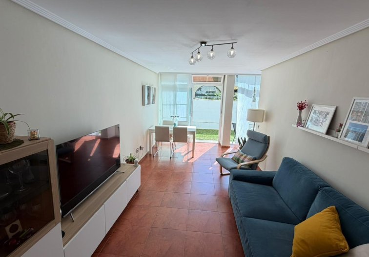 Apartamento  - Segunda mano - Torrevieja - Torreblanca