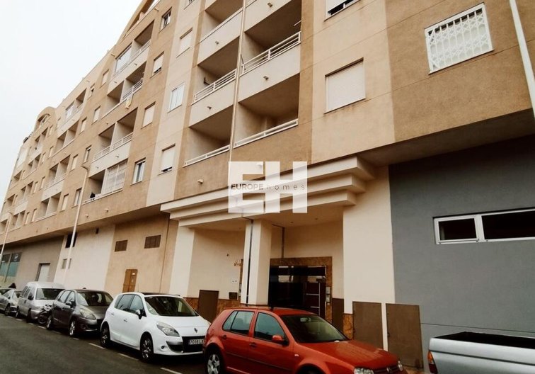 Apartamento  - Segunda mano - Torrevieja - Torrevieja