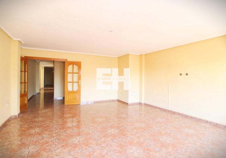 Apartamento  - Segunda mano - Torrevieja - Torrevieja