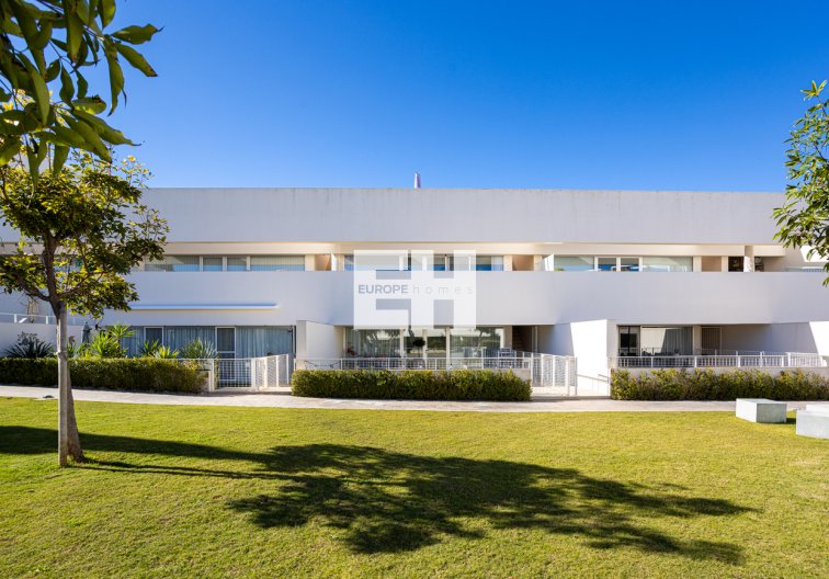 Apartment Penthouse - Resale - Torrevieja - Los Balcones 