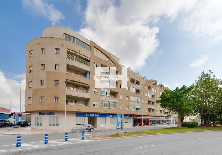 Apartment - Resale - Torrevieja - Centro