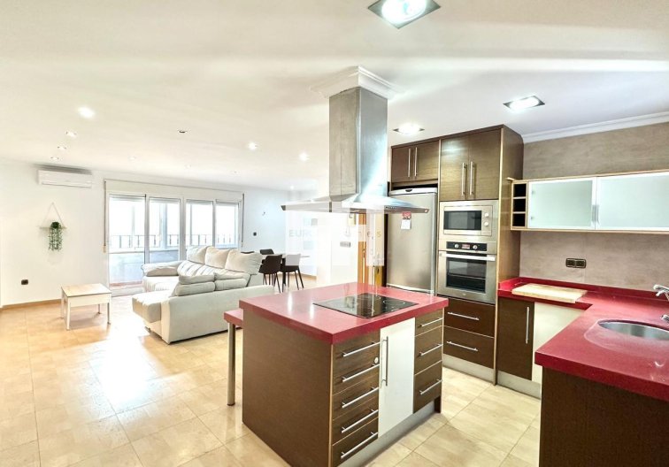 Apartment - Resale - Torrevieja - Centro