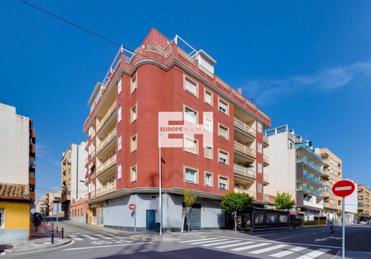Apartment - Resale - Torrevieja - Centro