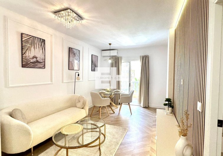 Apartment - Resale - Torrevieja - Centro
