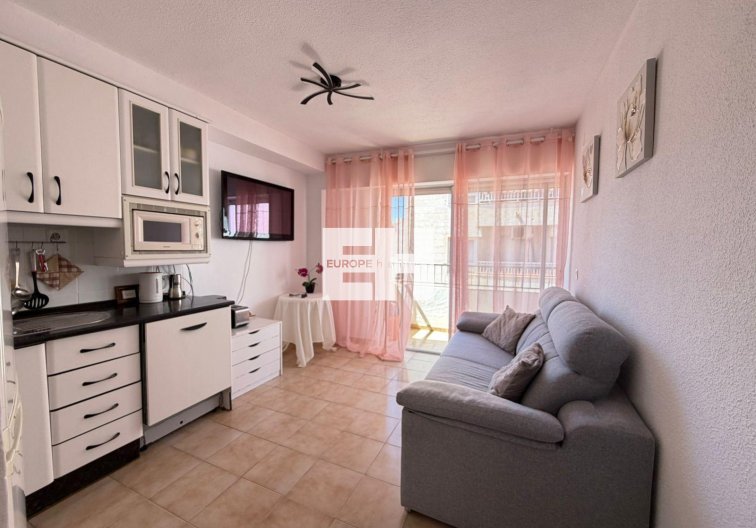 Apartment - Resale - Torrevieja - Centro