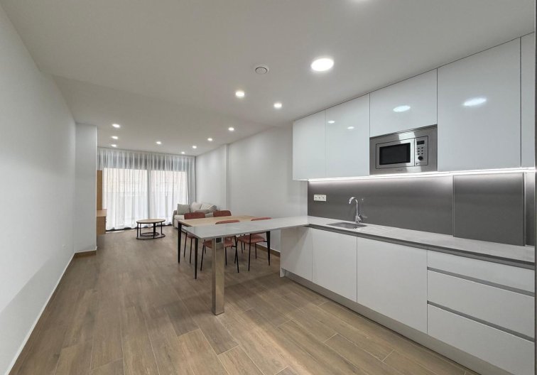 Apartment - Resale - Torrevieja - Estacion De Autobuses