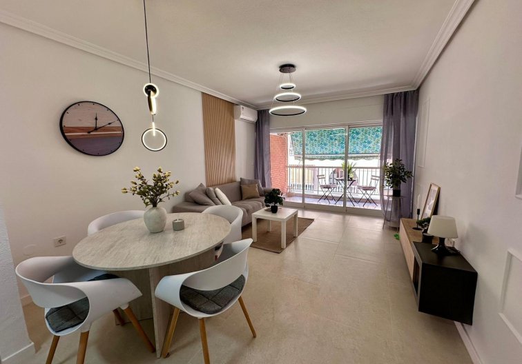 Apartment - Resale - Torrevieja - Habaneras