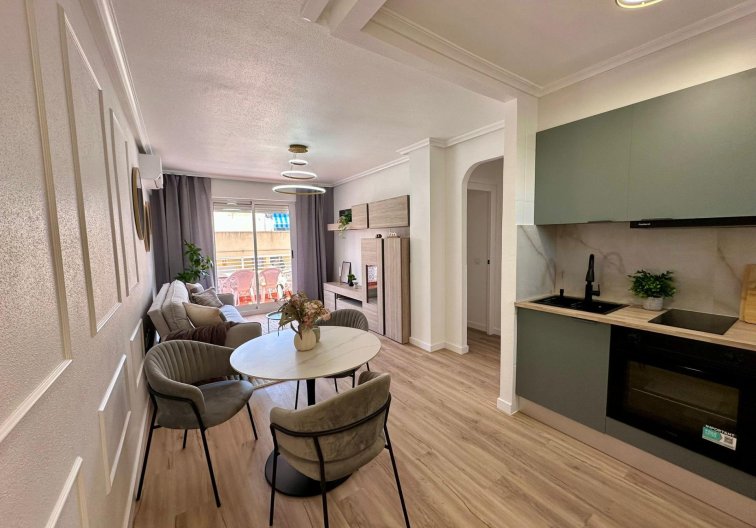 Apartment - Resale - Torrevieja - Habaneras