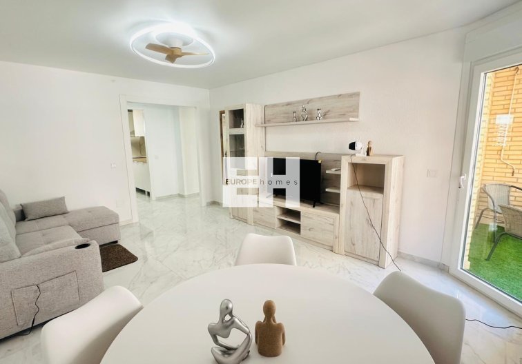 Apartment - Resale - Torrevieja - Playa del Cura