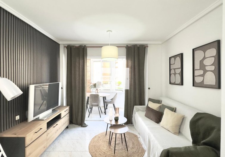 Apartment - Resale - Torrevieja - Playa del Cura