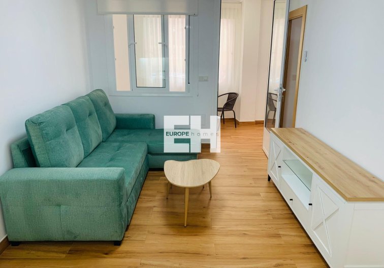 Apartment - Resale - Torrevieja - Playa del Cura