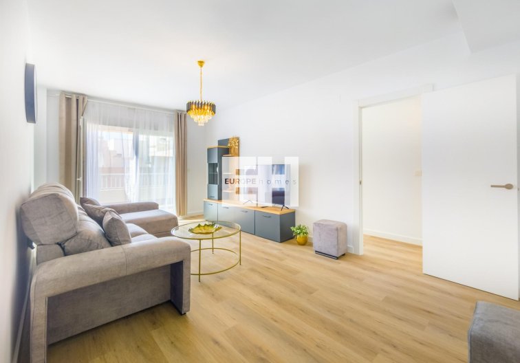 Apartment - Resale - Torrevieja - Playa del Cura