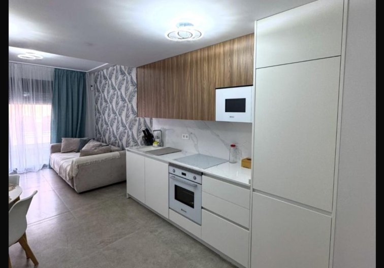 Apartment - Resale - Torrevieja - Playa del Cura