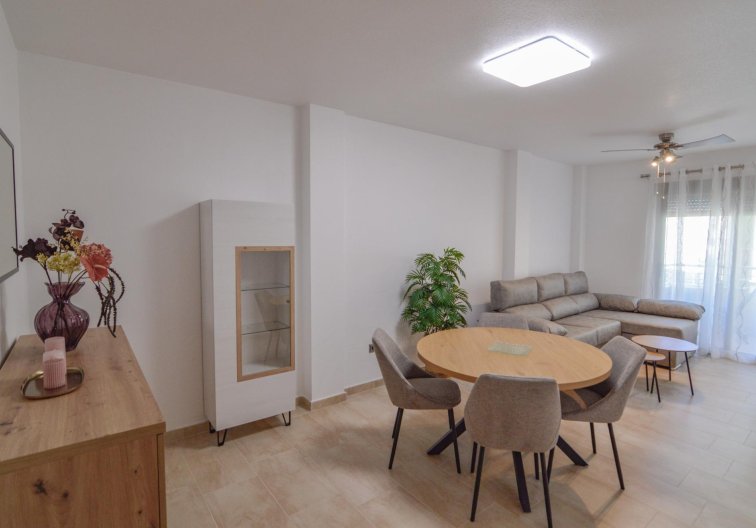 Apartment - Resale - Torrevieja - Playa del Cura