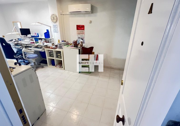 Apartment - Resale - Torrevieja - Torrevieja