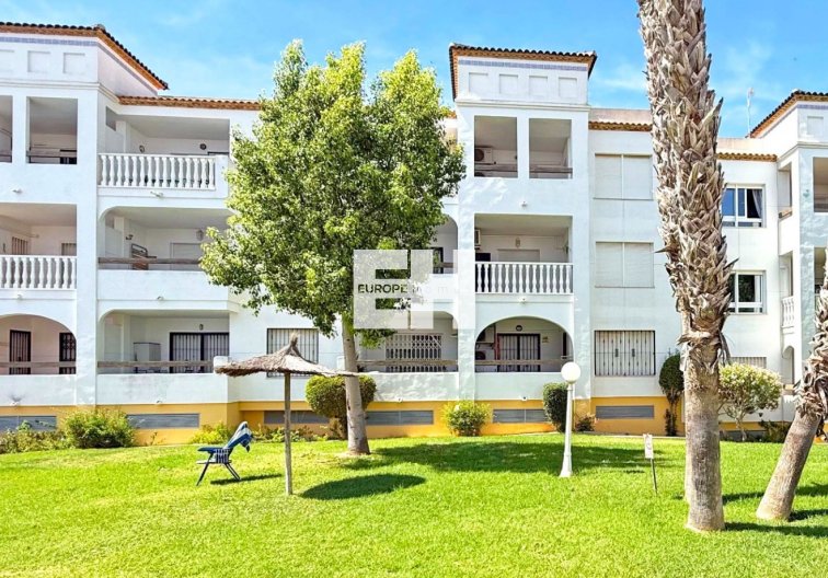 Appartement - Herverkoop - Orihuela Costa - Costa Blanca