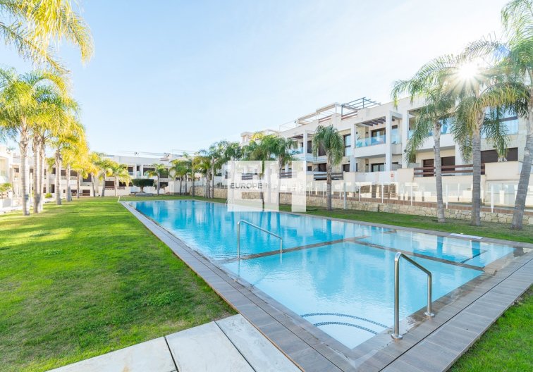 Appartement - Herverkoop - Orihuela Costa - Costa Blanca