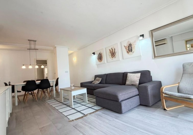 Appartement - Herverkoop - Torrevieja - Centro - Muelle Pesquero