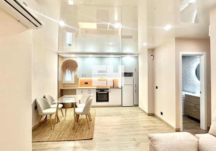 Appartement - Herverkoop - Torrevieja - Centro