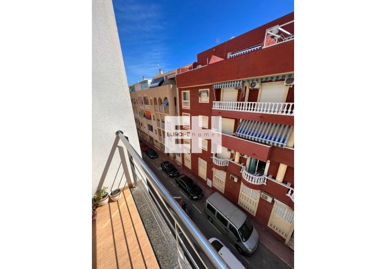 Appartement - Herverkoop - Torrevieja - Centro