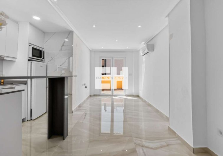 Appartement - Herverkoop - Torrevieja - Costa Blanca