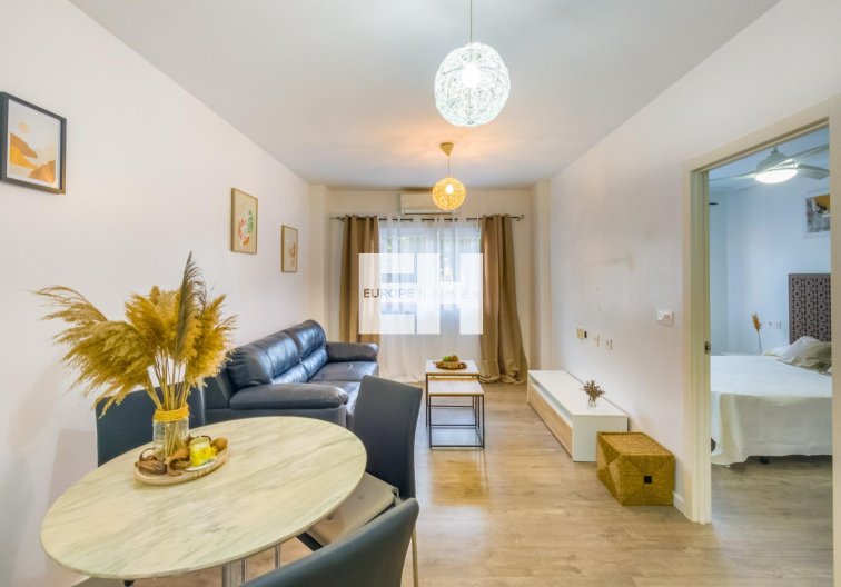 Appartement - Herverkoop - Torrevieja - Estacion De Autobuses