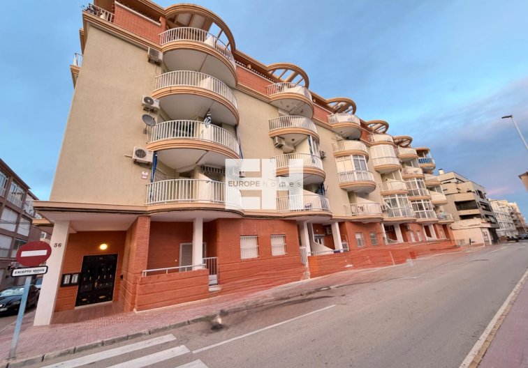 Appartement - Herverkoop - Torrevieja - La Mata Pueblo