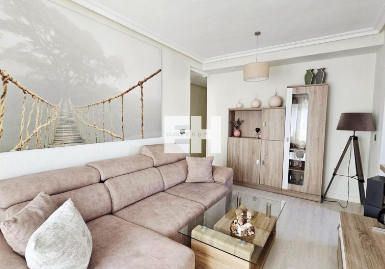 Appartement - Herverkoop - Torrevieja - Nueva Torrevieja