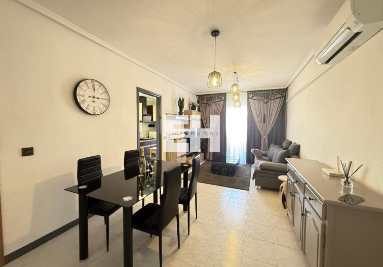 Appartement - Herverkoop - Torrevieja - Parque De Las Naciones