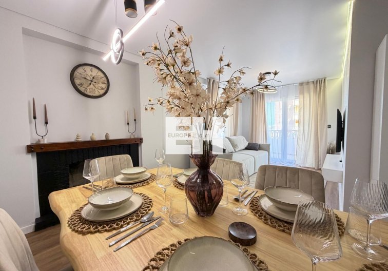 Appartement - Herverkoop - Torrevieja - Punta Prima