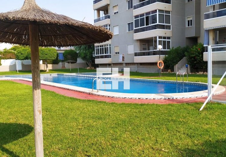 Appartement - Herverkoop - Torrevieja - Torreblanca