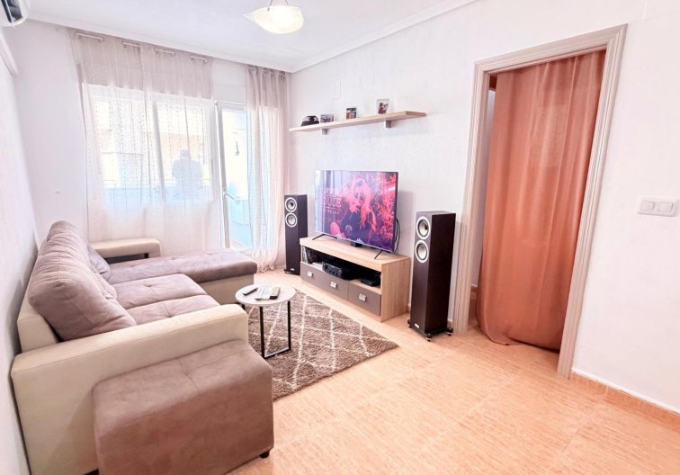 Appartement - Revente - Torrevieja - Centro - Muelle Pesquero